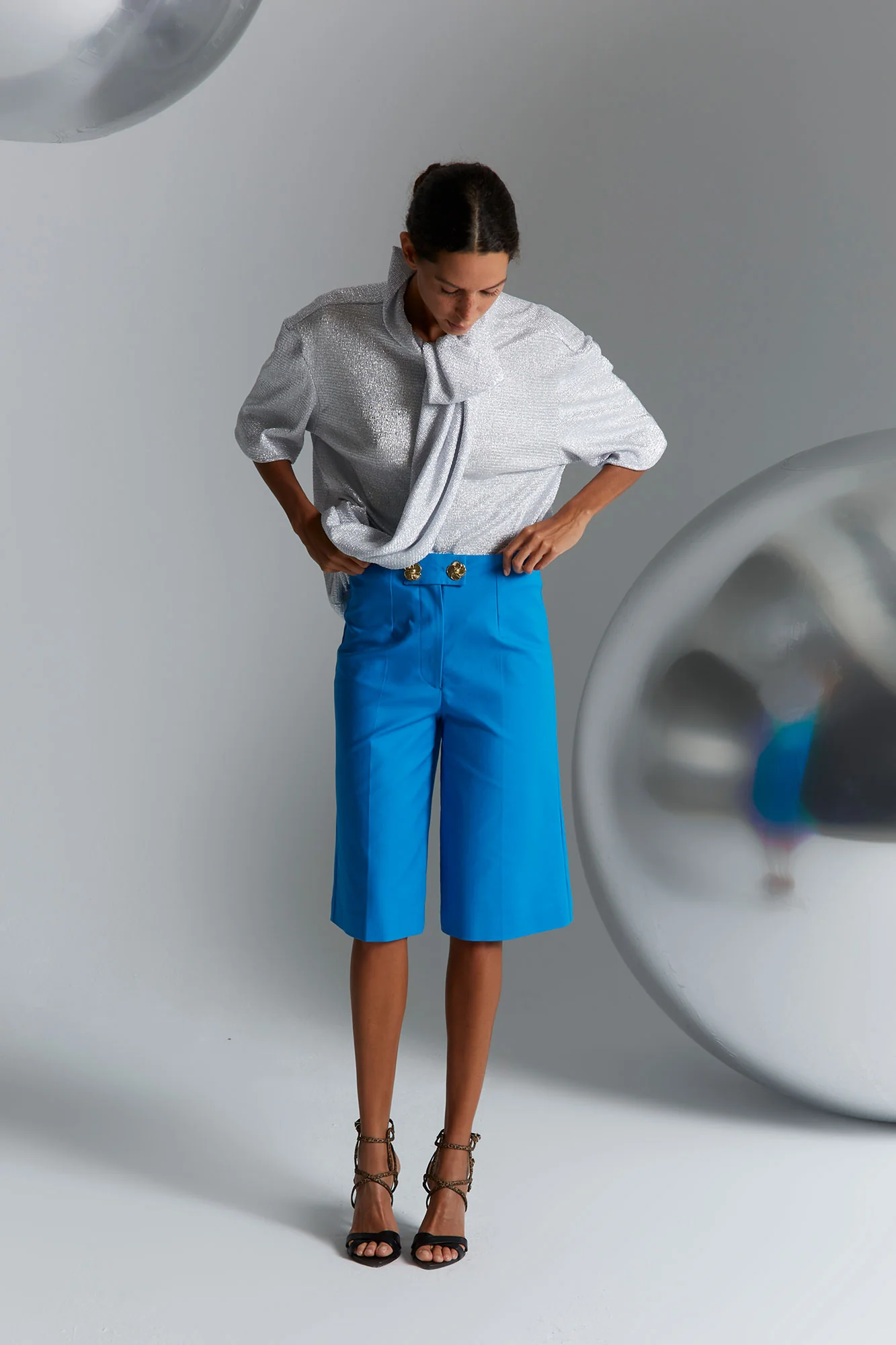 BERMUDA CMP.010 AZUL KLEIN - Image 3