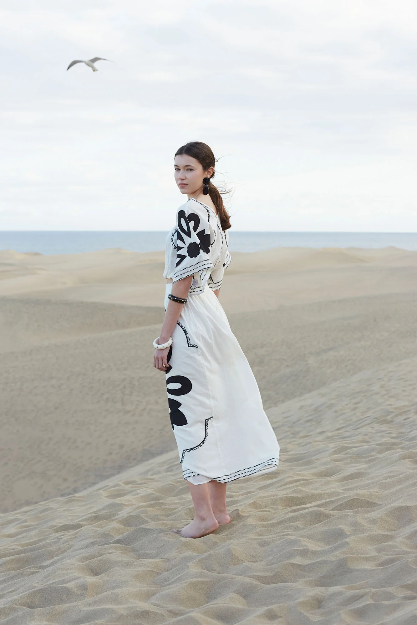 CONJUNTO SIDONIE BLANCO/NEGRO - Image 4