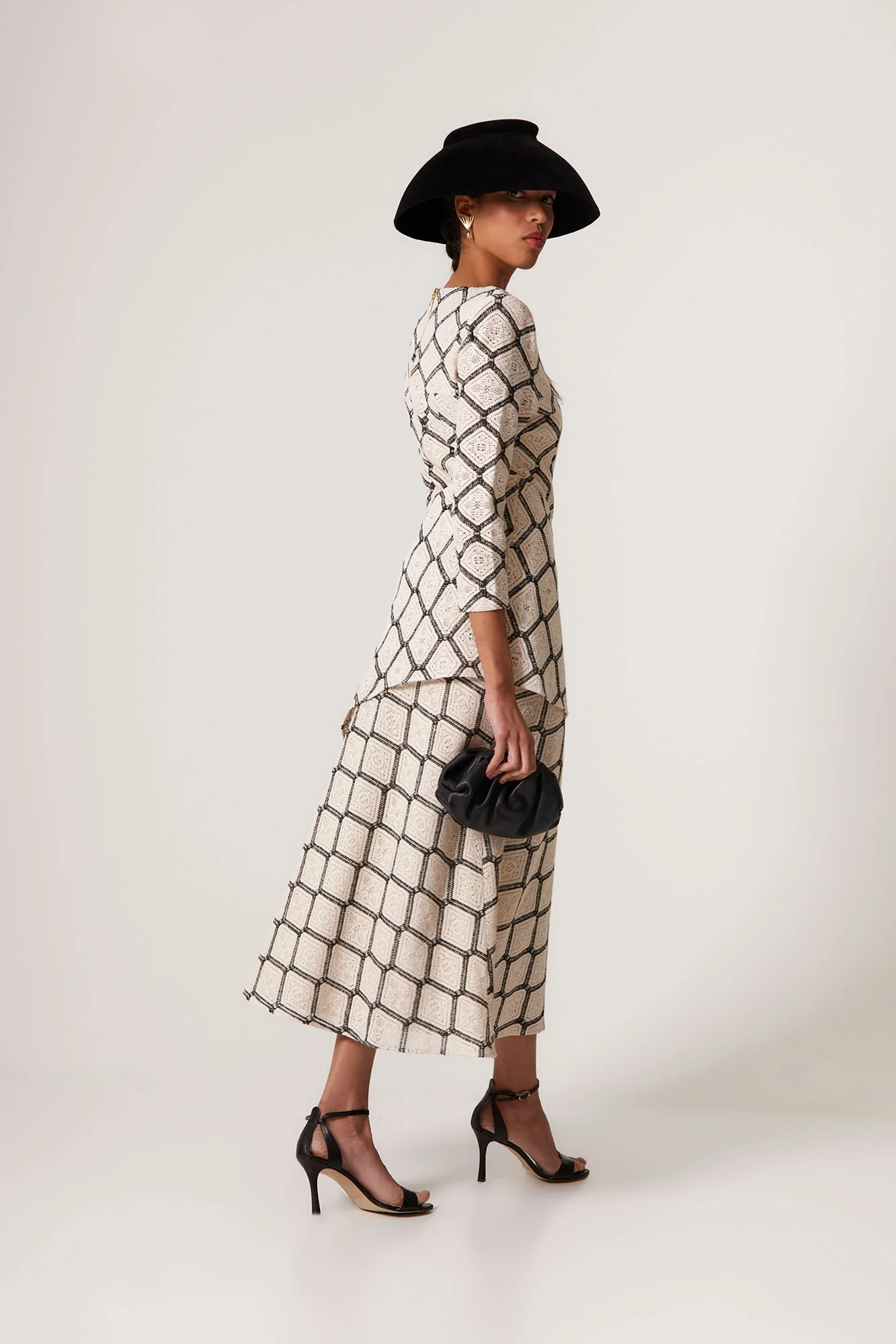FALDA NIL CROCH CRUDO - Image 3