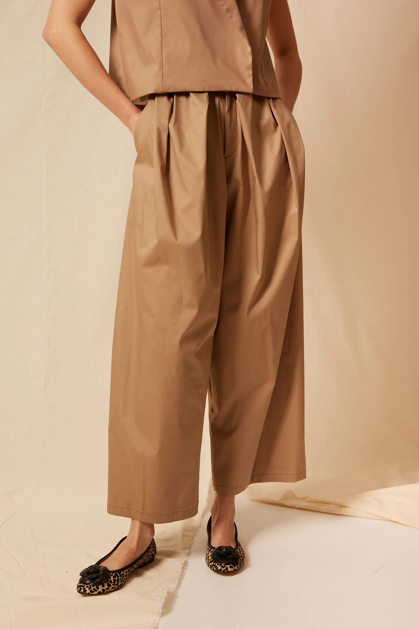 PANTALON MIKEL BEIGE - Image 4