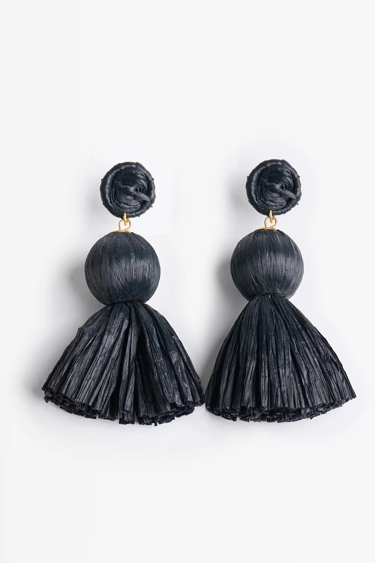 PENDIENTES SABA NEGRO