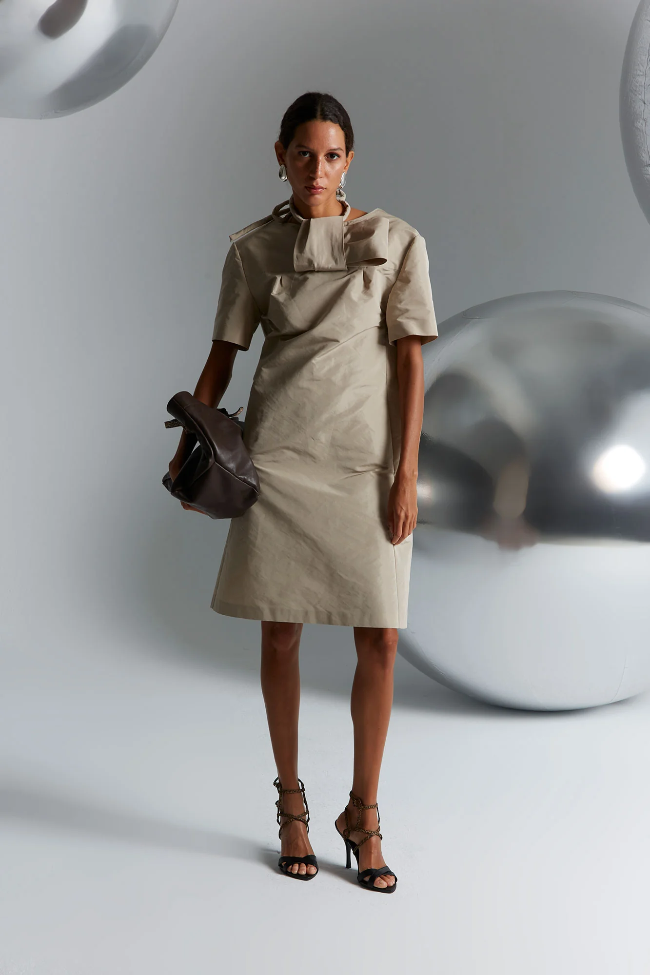 VESTIDO CMP.020 BEIGE - Image 3