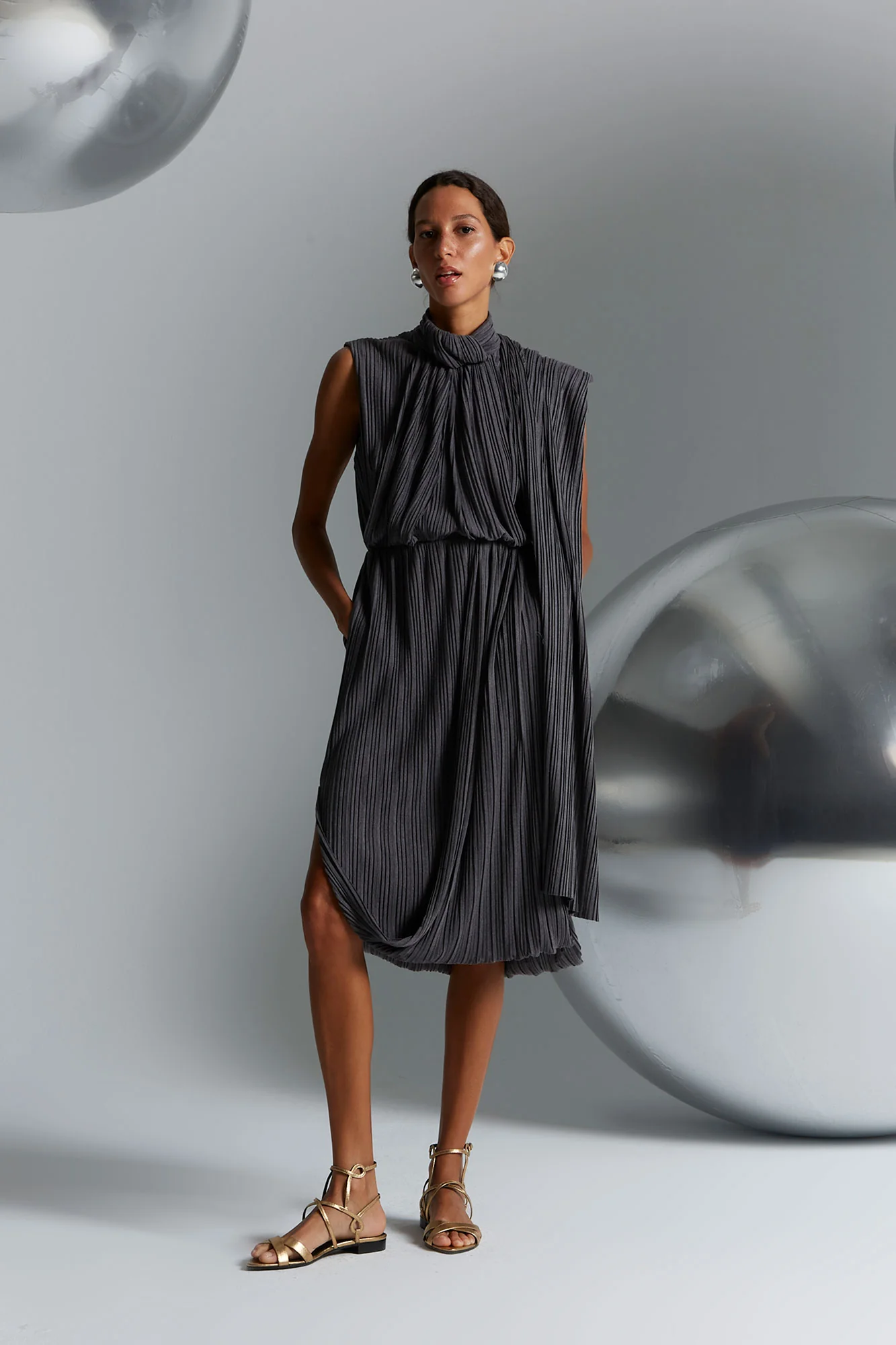 VESTIDO CMP.025 GRIS - Image 2