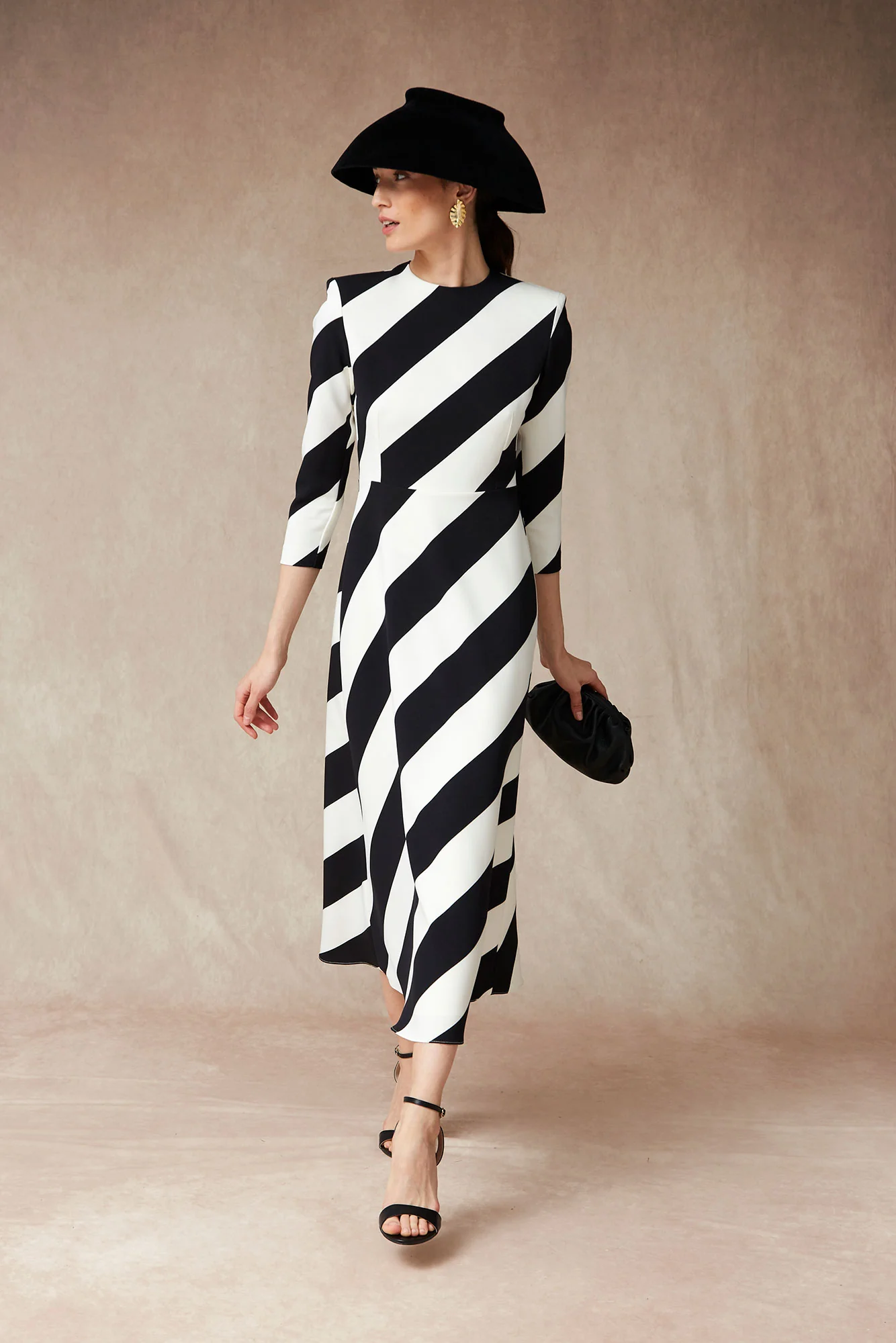 VESTIDO IZOTZ BLANCO/NEGRO - Image 7